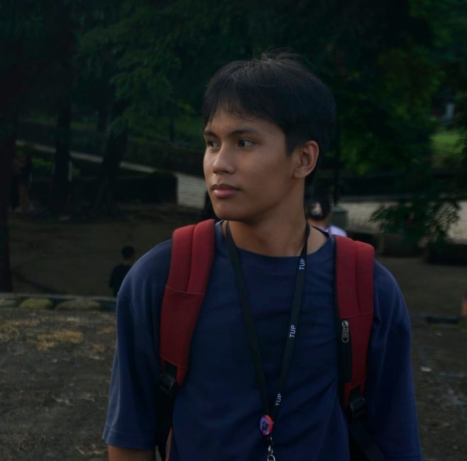 Earl Justine Simbajon